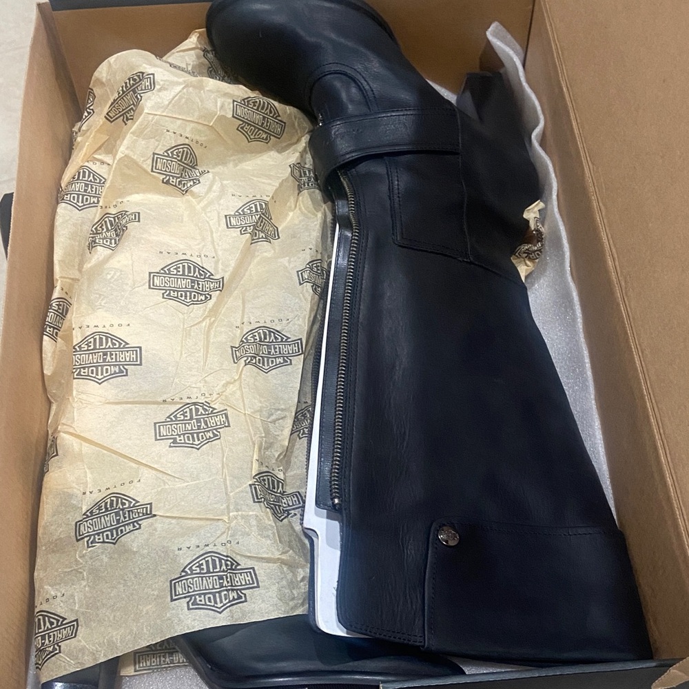 Harley-Davidson Black Leather Riding Boots - Picture 9 of 9